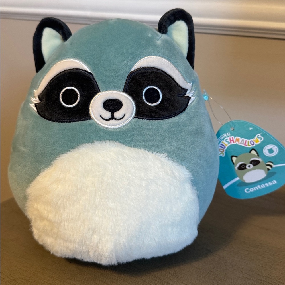Squishmallow 8 inch Contessa Raccoon Plush New With Tags